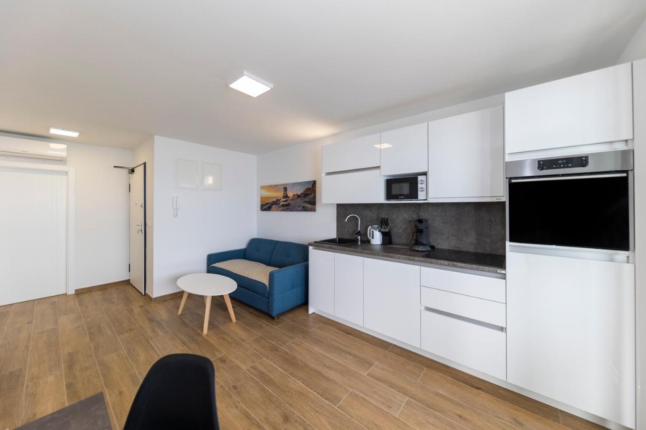 Apartmán Golden Nin Exteriér fotografie