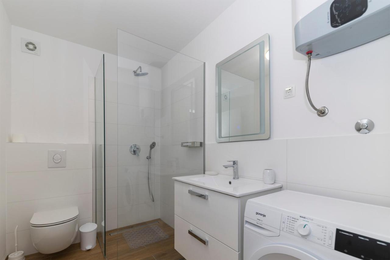 Apartmán Golden Nin Exteriér fotografie