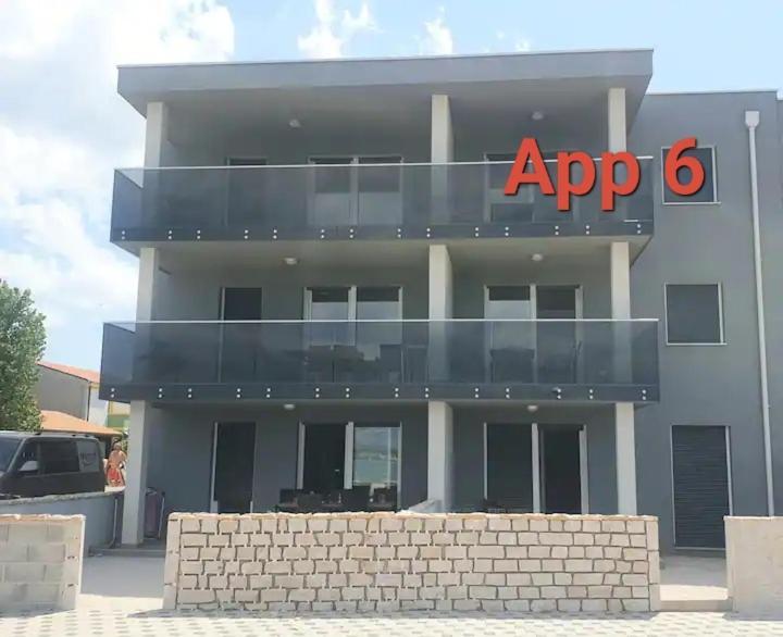 Apartmán Golden Nin Exteriér fotografie